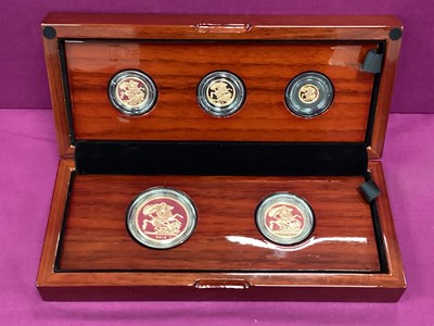 Lot 703 - 2018 Royal Mint Gold Proof Sovereign Five Coin...