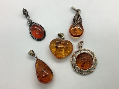 Lot 86 - A Collection of "925" Modern Amber Coloured...
