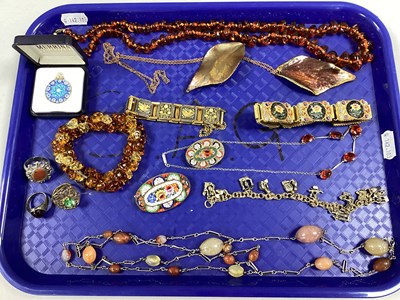 Lot 238 - Vintage Italian Micromosaic Oval Panel...