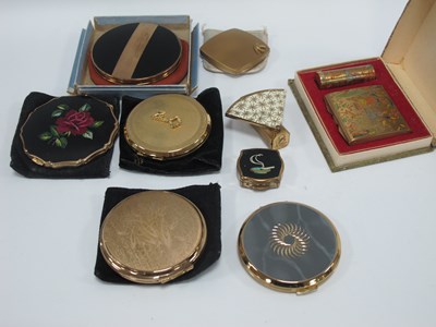 Lot 1336 - Stratton Compacts to include 'Persian' pattern...