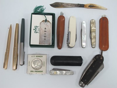 Lot 1376 - Parker Fountain Pen with a 14ct gold Knib,...