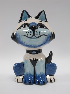 Lot 1310 - Lorna Bailey - Indi the Cat, 13cm high.