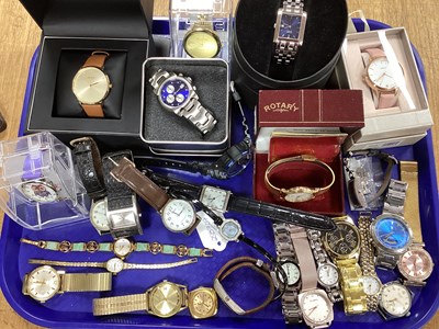 Lot 197 - A Collection of Ladies and Gent's Wristwatches,...
