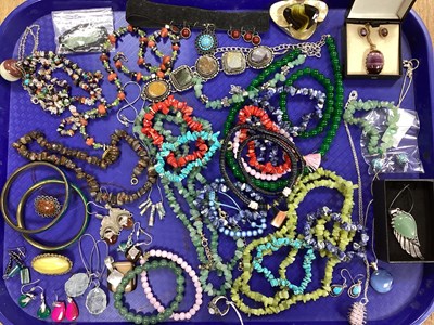 Lot 199 - A Collection of Hardstone and Other Jewellery,...