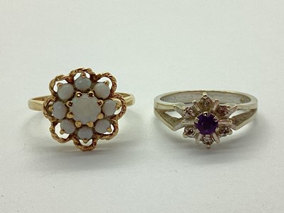 Lot 33 - A 9ct Gold Opal Cluster Ring, (finger size O);...