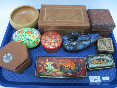 Lot 1437 - Russian 'Exotic Birds' and Winter Scene Box,...