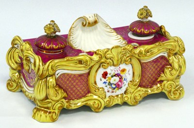 Lot 1100 - A Chambelain's Worcester Porcelain Desk Stand,...