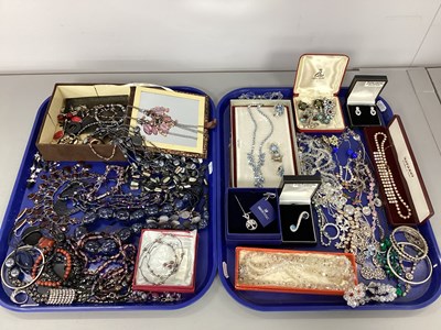 Lot 175 - A Collection of Modern Costume Jewellery, to...