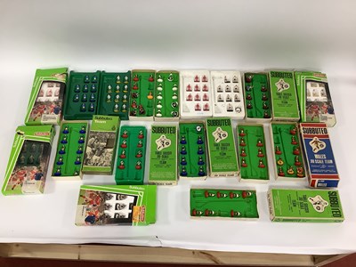 Lot 739 - Seventeen Subbuteo table soccer OO scale...
