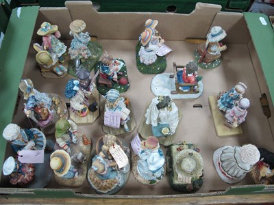 Lot 1099 - Leonardo Figurines, On The Seashore, The...