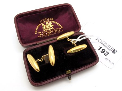 Lot 192 - A Pair of Vintage 15ct Gold Cufflinks, on...