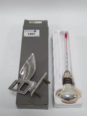 Lot 1357 - Bentley Style Car Mascot with winged 'B'...