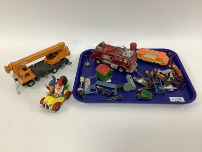 Lot 885 - A quantity of mid XX century lead items by...