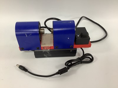 Lot 690 - A Hornby-style remagnetising machine (untested).