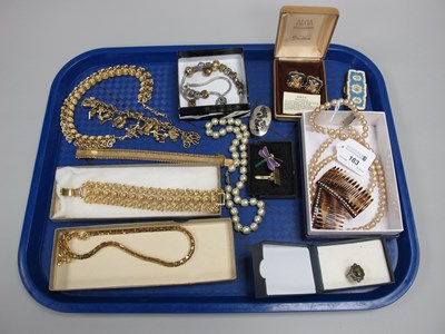 Lot 183 - Costume Jewellery, including Jewelcraft charm...