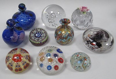 Lot 1227 - Paperweights (7), including Royal Leerdam,...