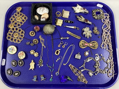 Lot 246 - A Collection of Vintage and Later Jewellery,...