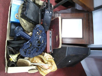 Lot 1481 - A Collection of Misc Items, including assorted...