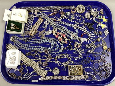 Lot 242 - A Collection of Modern Costume Jewellery, to...