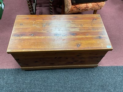 Lot 1574 - Pine Blanket Chest 92cm wide, on casters.