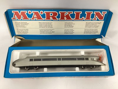 Lot 829 - A boxed Marklin-Hamo HO scale "Zeppelin"...
