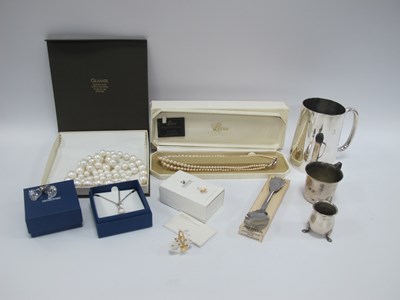 Lot 1301 - Swarovski Basket, bells and necklace,...