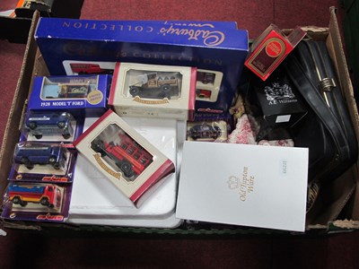 Lot 1125 - A Collection of Royal Commemorative Items,...