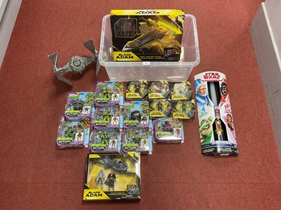 Lot 614 - A quantity of modern plastic action figures,...