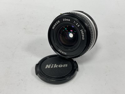 Lot 1305 - Nikon Nikkor 20mm f/3.5 No.200243 wide angle...
