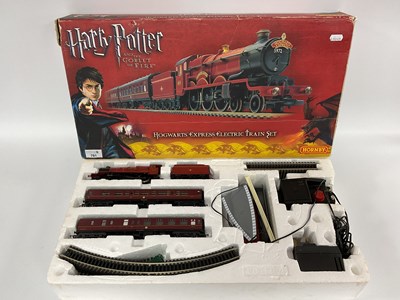 Lot 781 - Hornby 'OO' Gauge #R1067 Harry Potter and the...