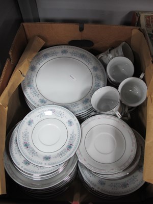 Lot 1143 - A Collection of Vintage Crown Ming Dinner...