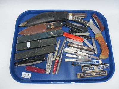 Lot 1328 - A Collection of Assorted Knives, including...