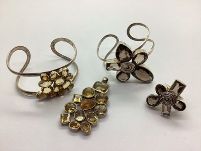 Lot 141 - A Large Modern Stone Set Dress Ring, of...