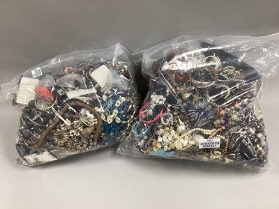 Lot 39 - A Mixed Lot of Assorted Costume Jewellery :-...