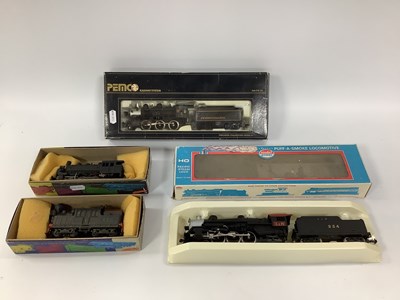 Lot 533 - Four 'HO' Gauge U.S.A. Outline Boxed Steam...
