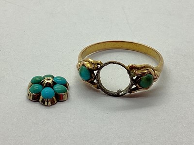 Lot 72 - An Antique Turquoise Set Flowerhead Cluster...