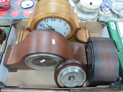 Lot 1114 - A Collection of Mixed Vintage Barometers and...