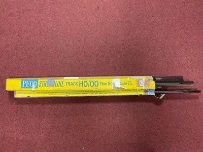 Lot 385 - Three boxes of Peco OO gauge Code 75...