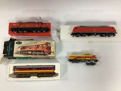 Lot 499 - Four HO scale German and Austrian diesel and...