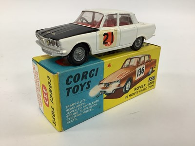 Lot 927 - Original Corgi Toys No 322 Rover 2000 in Monte-...
