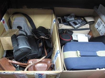Lot 1098 - A Large Collection of Photographic Equipment...