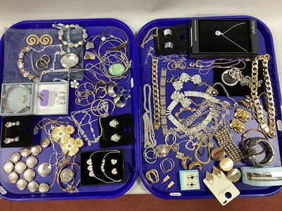 Lot 268 - A Collection of Modern Costume Jewellery,...