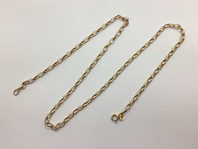 Lot 110 - A 9ct Gold Oval Belcher Link Chain,...