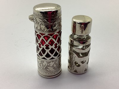 Lot 22 - A Small Hallmarked Silver Mounted Cranberry...