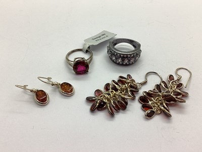 Lot 134 - A Brilliant Cut Modern Single Stone Dress Ring,...
