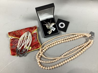 Lot 278 - A Three Row Freshwater Pearl Bead Necklace, of...