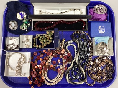 Lot 247 - Assorted Costume Jewellery, including a...