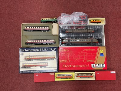 Lot 405 - A Fleischmann 'HO' Gauge Continental Outline...