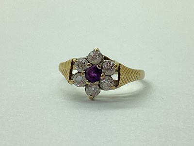 Lot 63 - A 9ct Gold Cluster Ring, of flowerhead design,...