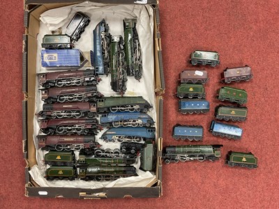 Lot 510 - Fourteen Hornby Dublo Duchess Class and Class...